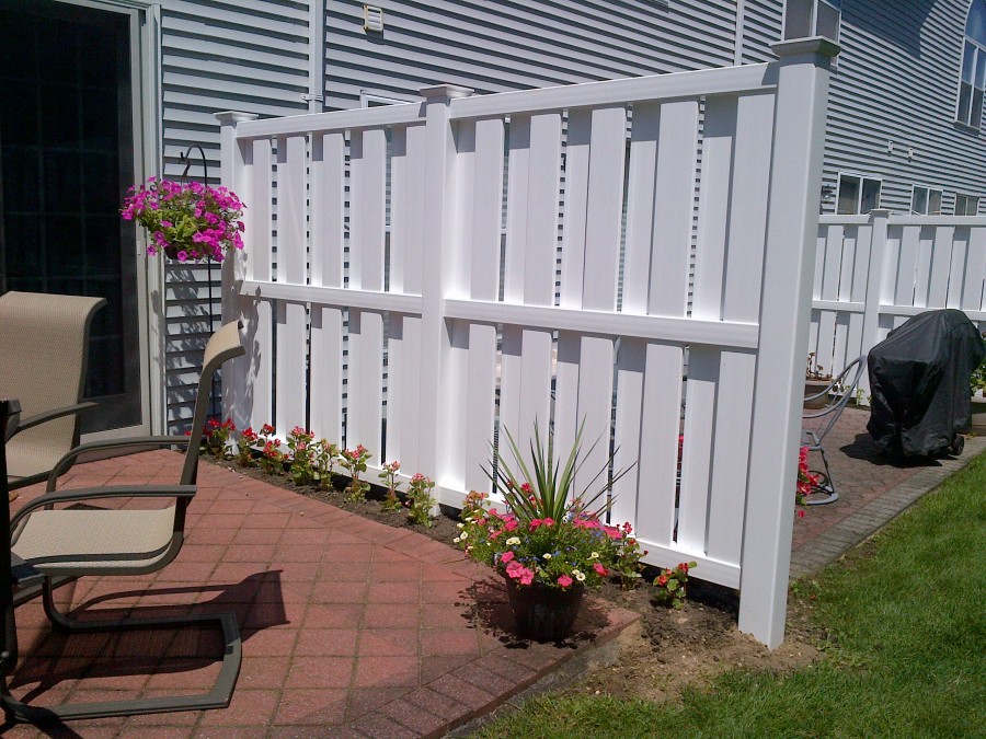 Vinyl Fencing